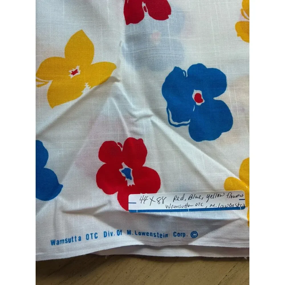 VTG 70s RETRO MOD FLOWER POWER RED BLUE YELLOW FLORAL FABRIC WAMSUTTA 2.5 Yards
